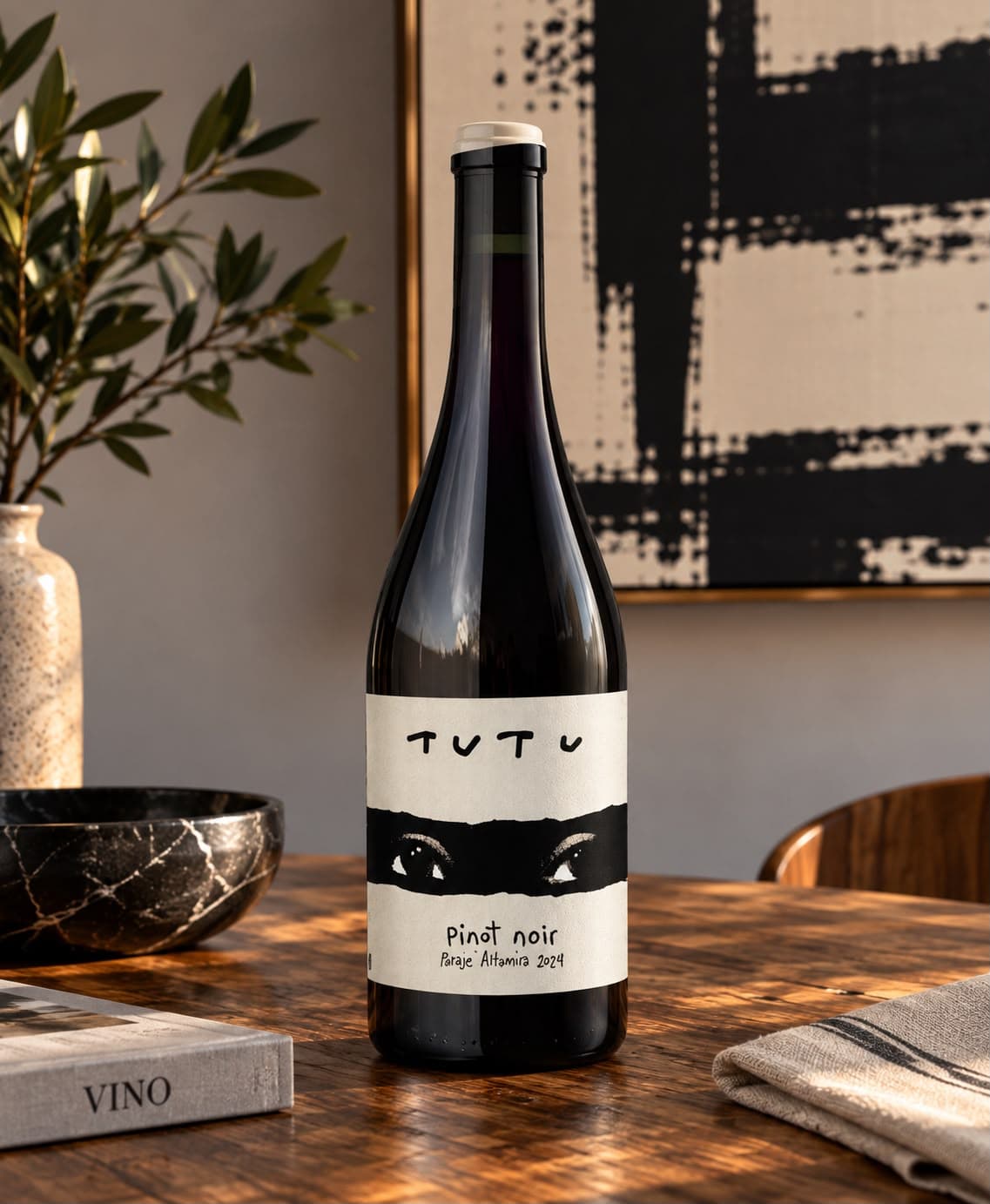 Tutu Pinot Noir
